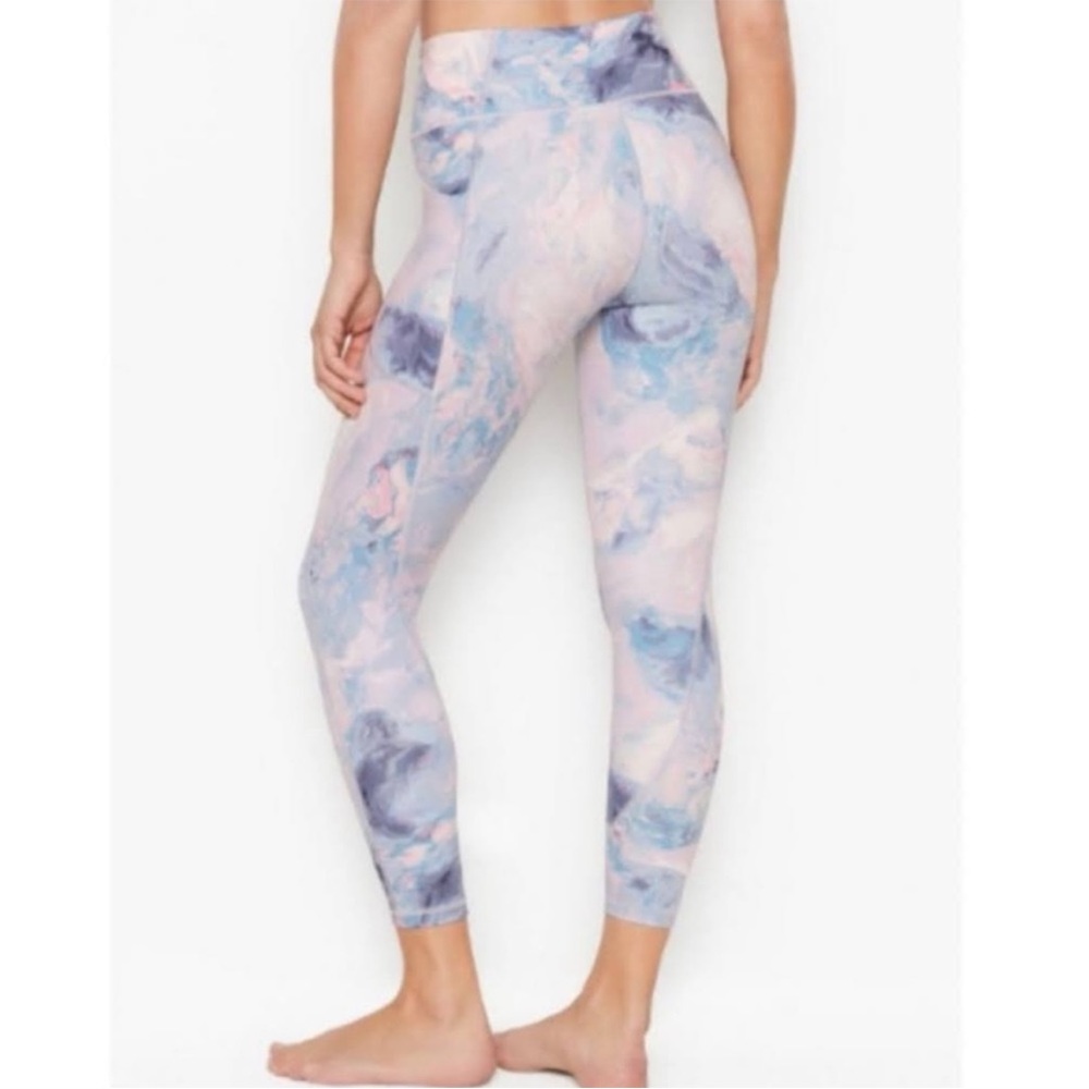 Victoria’s Secret Leggings Size Small 4 - Picture 2 of 4